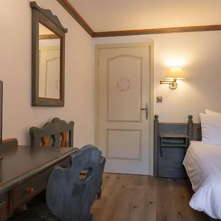 Montpelier Готель