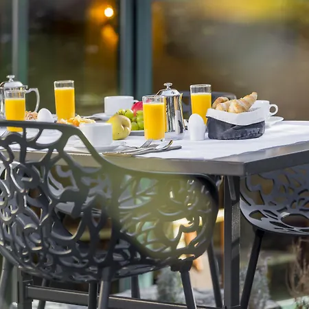 Montpelier Готель Верб'є